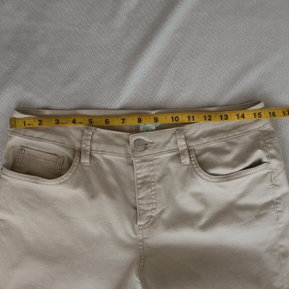 Size 8 - Cleo Petite Jeans - Off White - Straight Leg - Picture 6 of 15